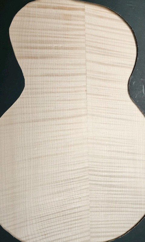 Maple Fiddleback Flame Bookmatch #1195 L.22⅜"  W.17⅜" T. ¼"