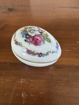 Limoges France Painted Porcelain Egg Trinket Box With Flowers - Tiny Chip On Box