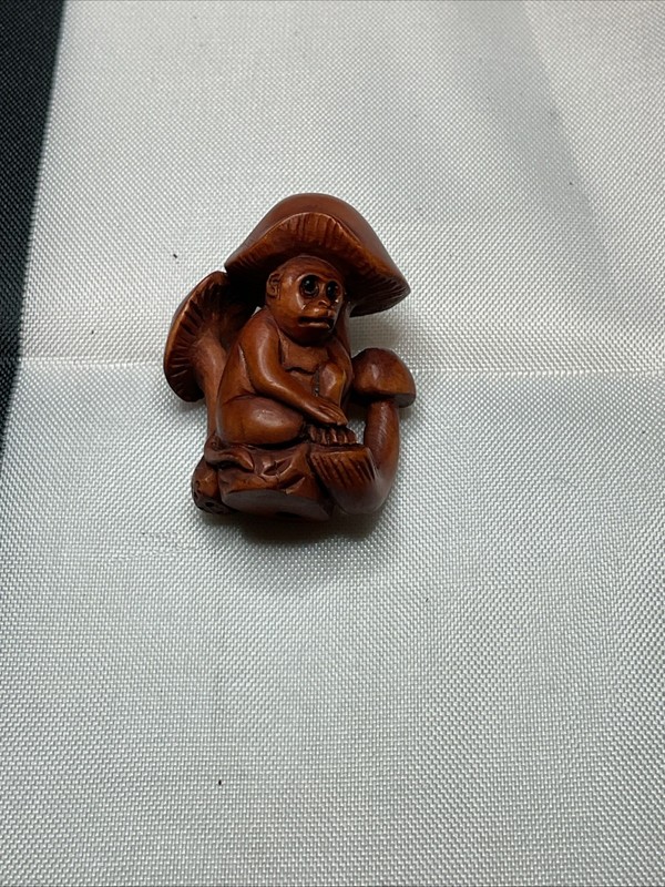 Vintage Japanese Boxwood Netsuke Monkey under Mushrooms Signed Figurine