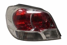 2003-2004 Mitsubishi Outlander Driver Left Tail Light Xls Tail Lamp Oem 1525696 2003-2004 Mitsubishi Outlander Driver Left Tail Light Xls Tail Lamp Oem 1525696