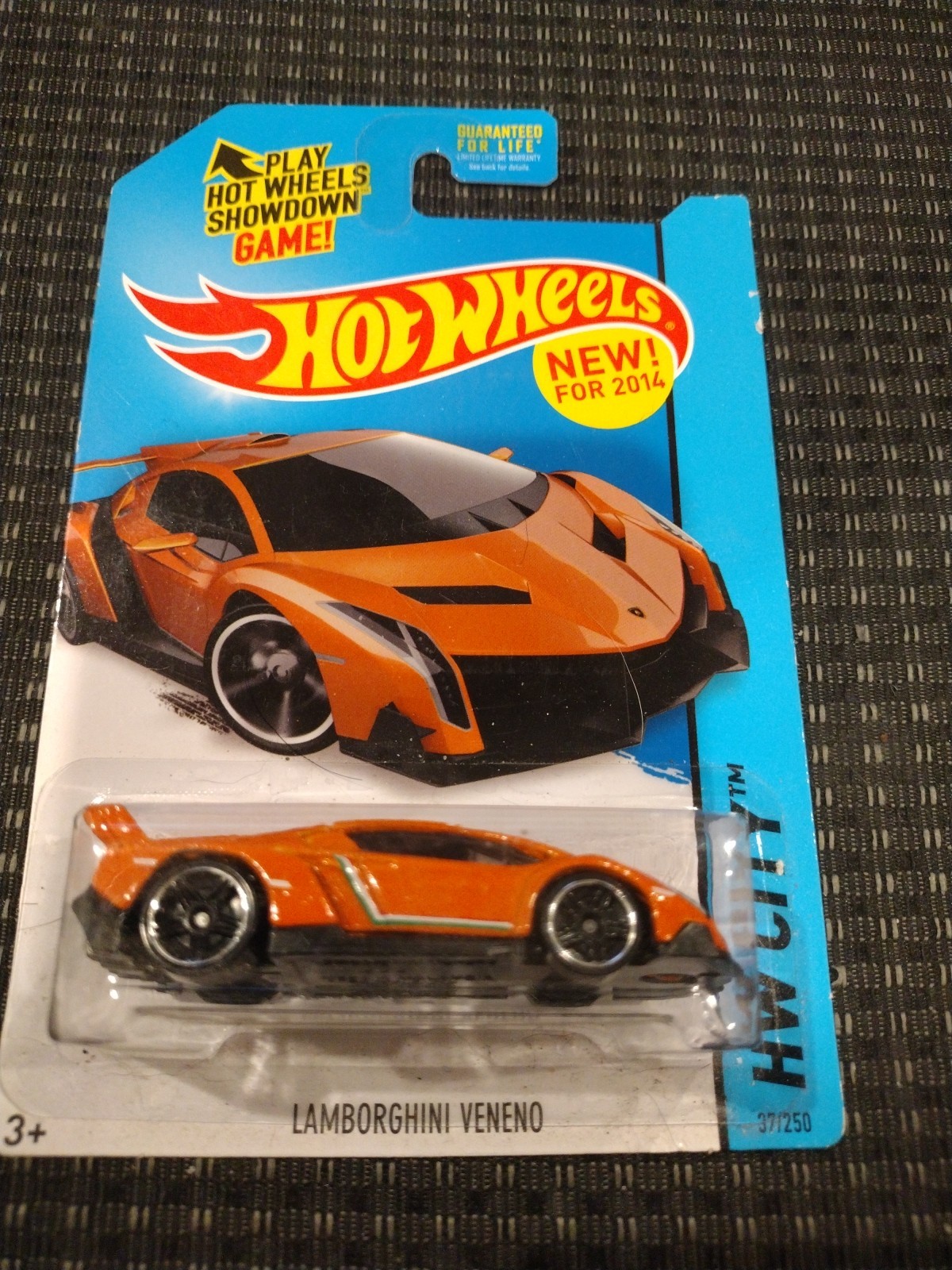 2014 Hot Wheels HW CITY LAMBORGHINI Veneno ORANGE [37/250] 