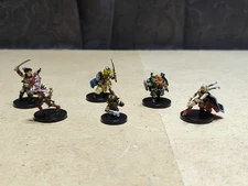 Miniature Dungeons & Dragons ICONIC HEROES BOX SET #1 — 6 Figures