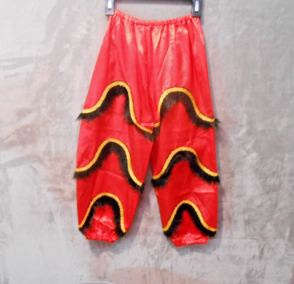 CALÇA FANTASIA VINTAGE HALLOWEEN CETIM VERMELHO criança TAMANHO 6 CALÇA APENAS GÊNIO - Imagem 2 de 4