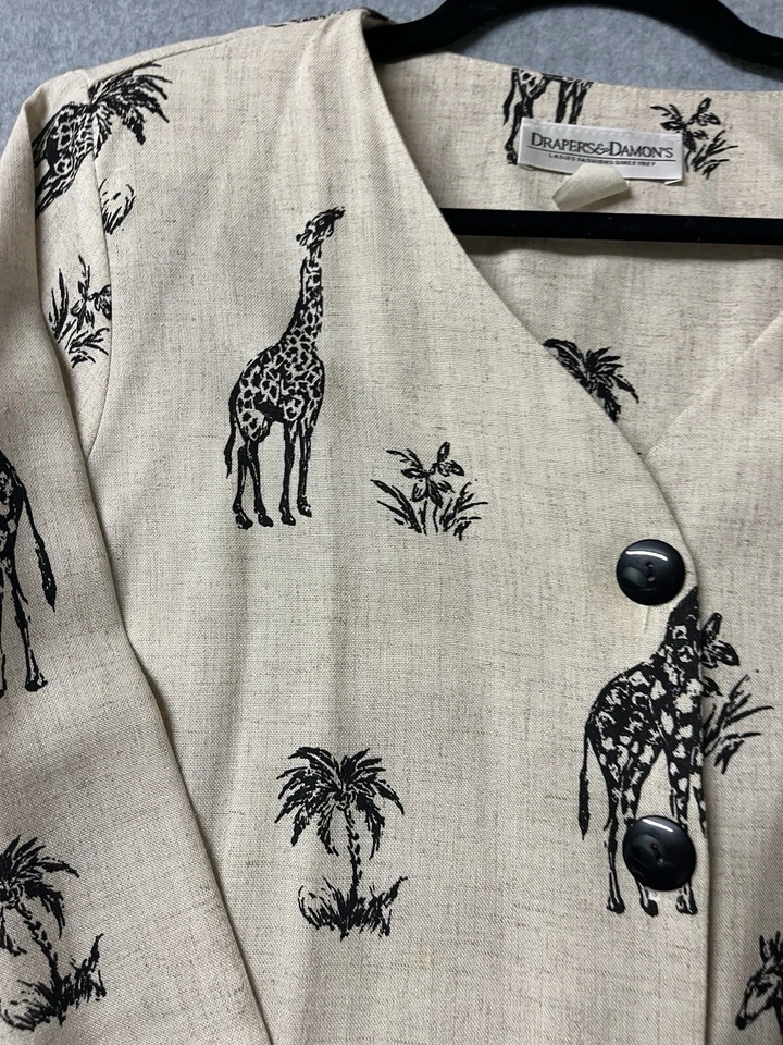 Drapers Damons Jacket size PL Professional Career Button Front Lt Weight Shacket - Image 2 of 4