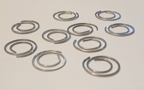 10 x SILVER METAL 1" SPIRAL EMBELLISHMENTS Paper Clips BOOK PAGE MARKERS Flat - Picture 4 of 6