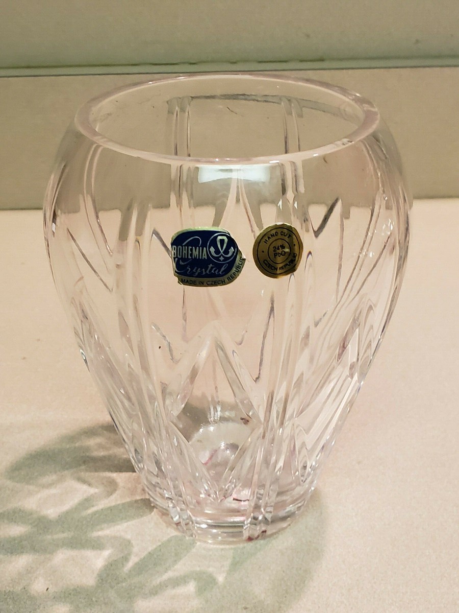 Bohemia Crystal Hand Cut Design 24% PbO Vase Made In Czech