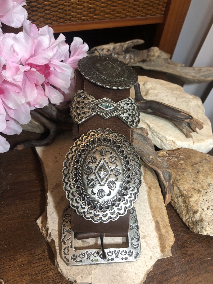 コンチョベルトサンドキャスト ピューター ADRIENNE TEE GARDEN Sterling Silver Concho Belt c 1988 by Sundance & RRL Artist