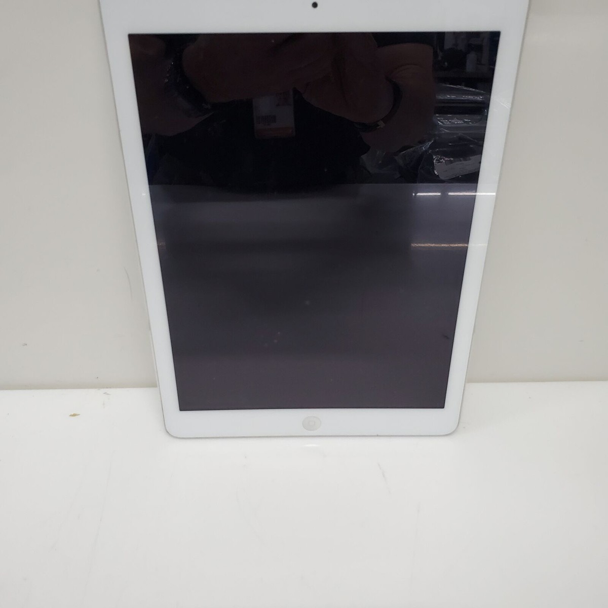 iPad - 【B】iPad 5/32GB/355804085667000 Amazon.com : Apple iPad 5th Gen 2017 9.7in 32GB Gold (WiFi