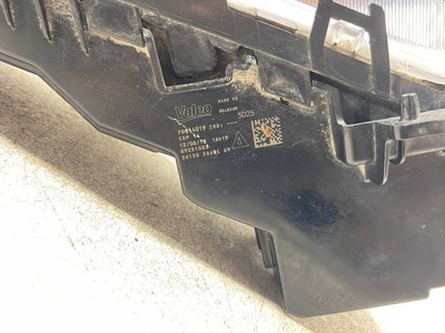 Infiniti Qx80 Fog Light Left Driver 2018 2019 90067651 LED OEM for  