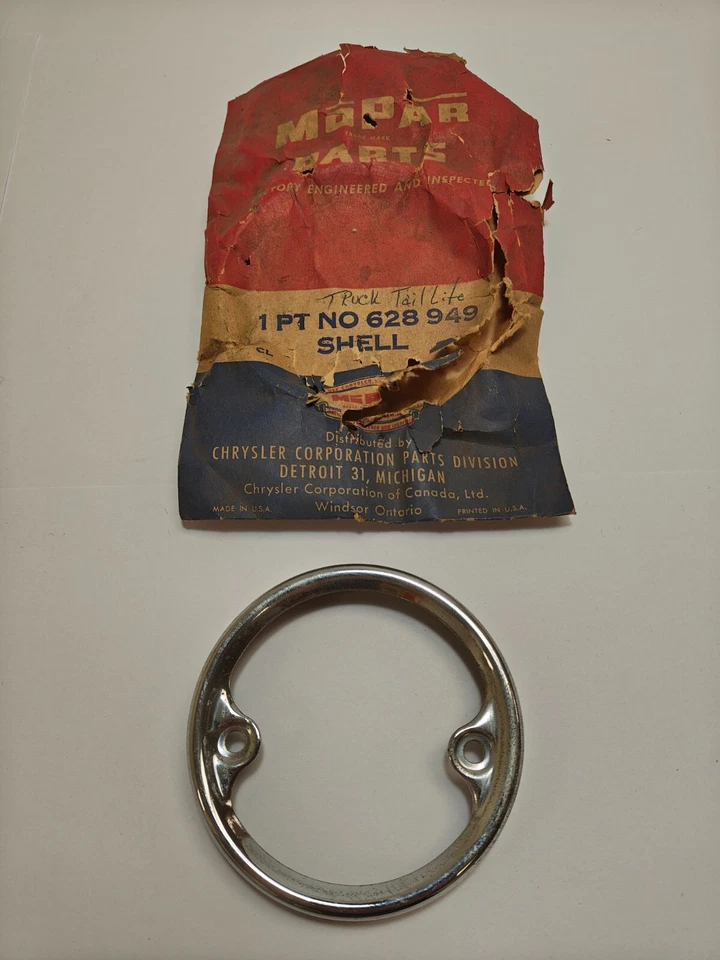 Luz trasera Dodge Truck Plymouth 1933-1939 carcasa cromada 628949 nuevo en stock Foto 3 de 4