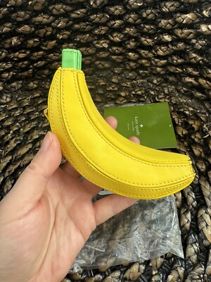money purse banana