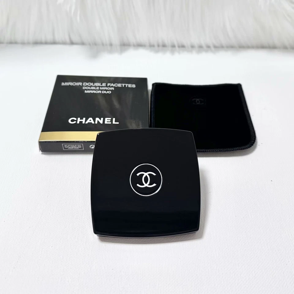 Chanel Mirror Duo Compact Double Facette Black Bridesmaid Gift Christmas Gift - Image 4 of 4