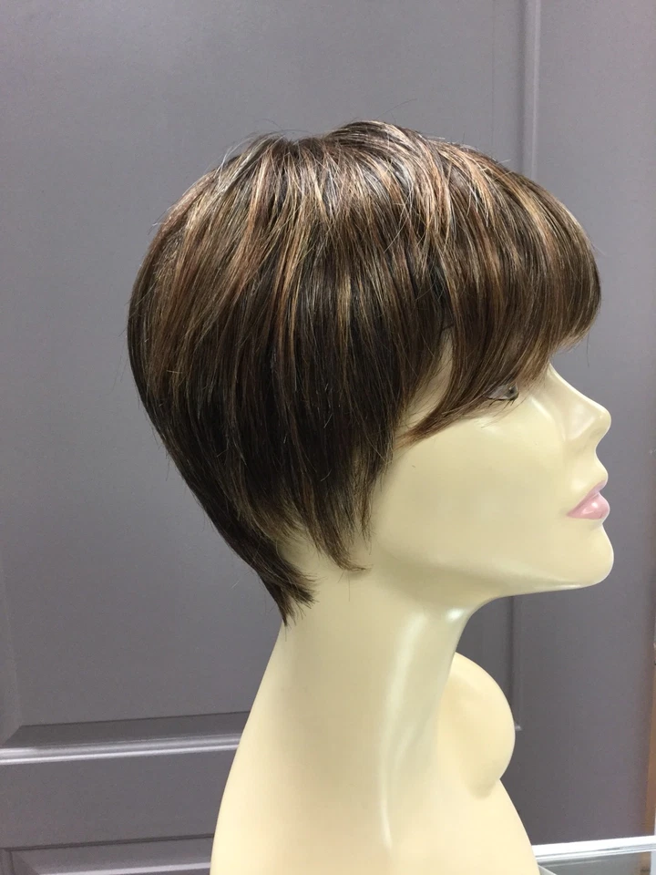Синтетический парик Raquel Welch ON THE MOVE Short Boy Cut, R829S коричневый + основные моменты - Изображение 2 из 4