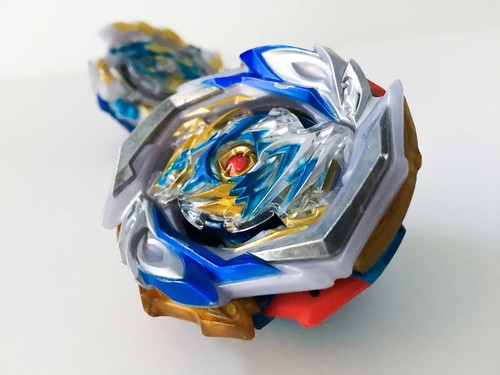 TOMY Imperial Dragon .Ig' Gatinko Burst Rise GT Beyblade B-154 - Picture 2 of 3