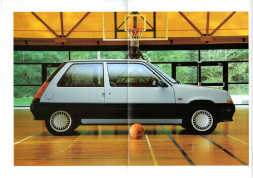 Renault 5 Campus Prima 1.4 1993-95 UK Market Foldout Sales Brochure - Picture 2 of 2