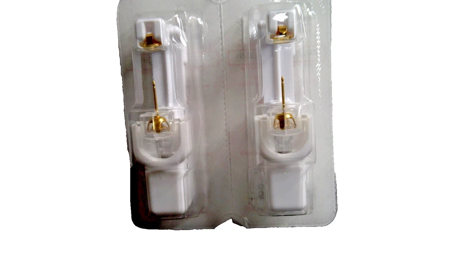 Brincos piercing de orelha Studex System 75 folheados a ouro tiff 6mm zircônia cúbica G12 - Imagem 2 de 3