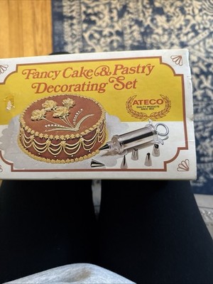 Vintage Ateco Fancy Cake & Pastry Decorating Set