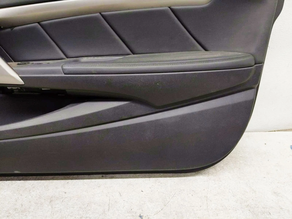 2008-2010 Honda Accord Front Passenger Interior Door Panel Trim 83520-Te0-A52za - Image 4 of 4