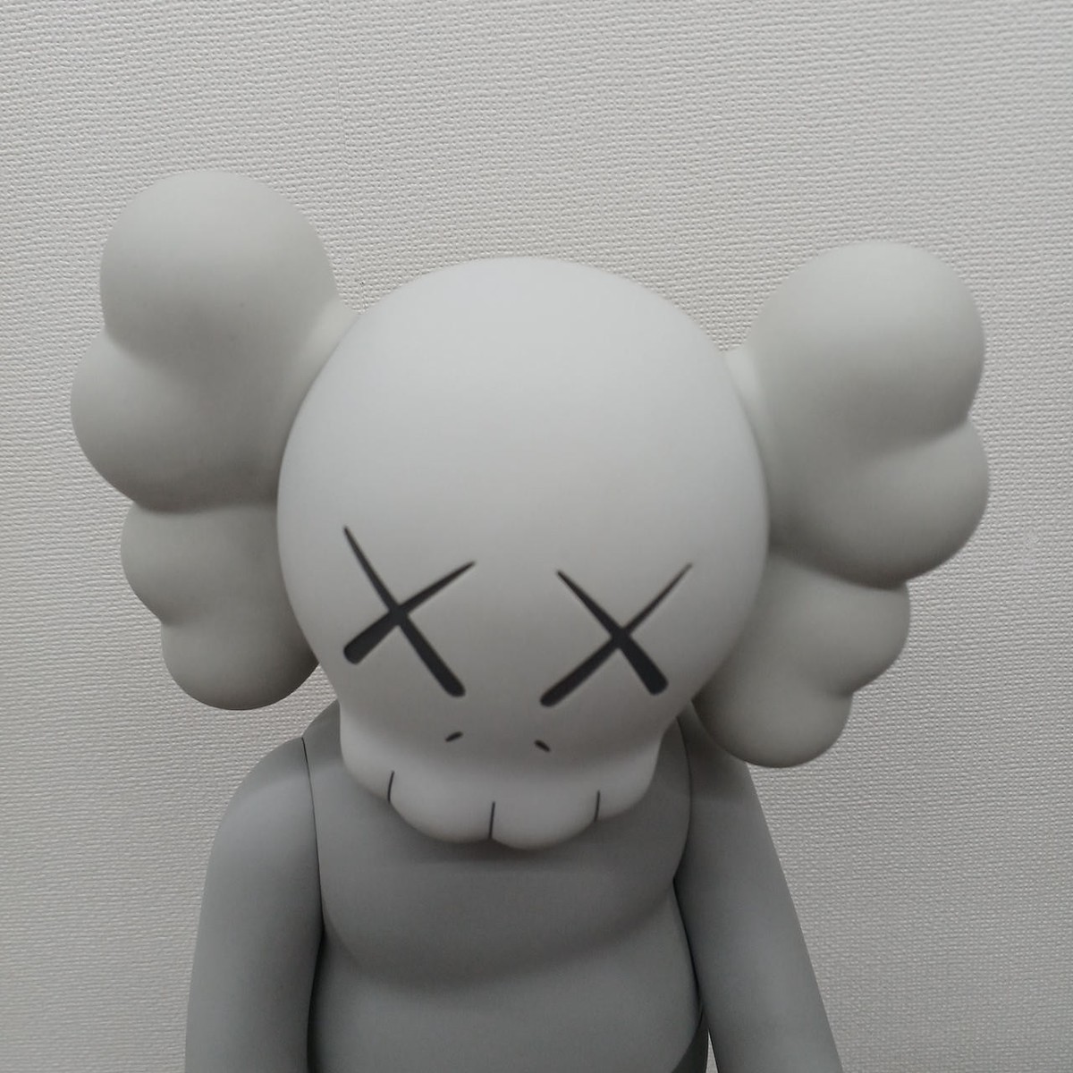 MediCom Toy Kaws Family Brown/Blue/White | eBay MediCom Toy Kaws Family Brown/Blue/White | eBay
