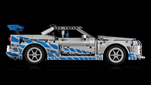 LEGO® Technic™ 2 Fast 2 Furious Nissan Skyline GT-R (R34) Car - Picture 3 of 6
