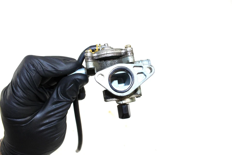 Grifo de combustible Honda CBR 1100XX 97-98 BlackBird Petcock 16950-MBB-642 Foto 3 de 4