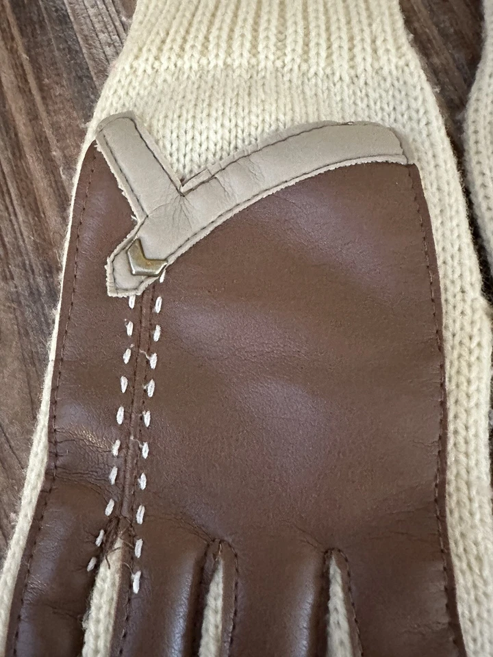 Vintage English Village Women's Driving Gloves Sweater w Vinyl Palms & Back - Изображение 2 из 4