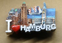 Souvenir Hamburg Hafen Rathaus Segelschiff Germany Poly Magnet Deutschland 7X5Cm