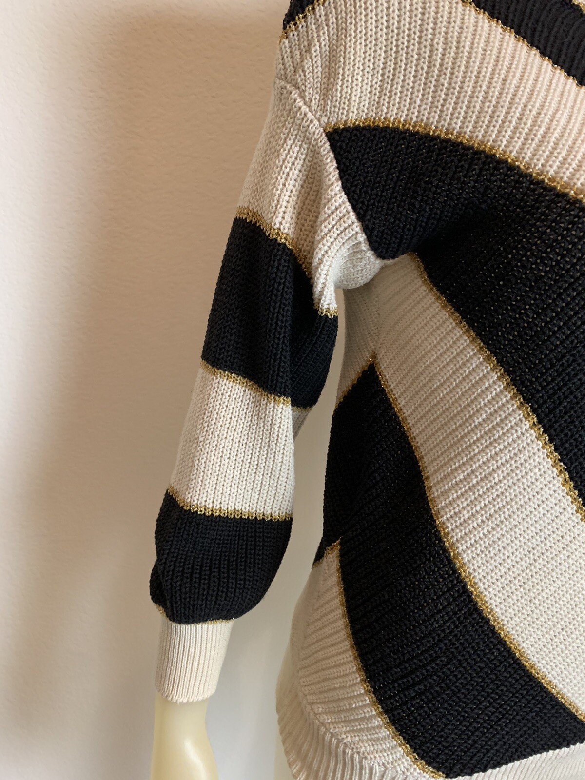 Women's Vintage 1970's Black/Cream/Gold Diagonal … - image 3