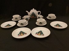  VINTAGE  Child's 17 Piece CHINA TEA SET Christmas Tree Holidays Teddy Bears.