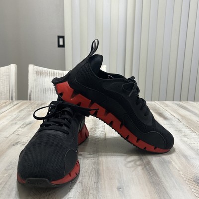 Size 10 - Reebok Zig Dynamica Black Neon Cherry
