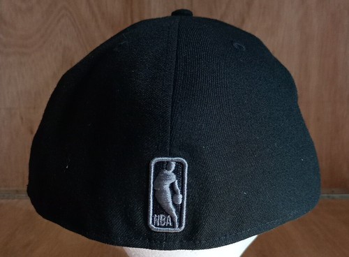2 x New Era Chicago Bulls NY Baseball Hat Bundle NBA Red Black very nice cond. - Picture 13 of 16