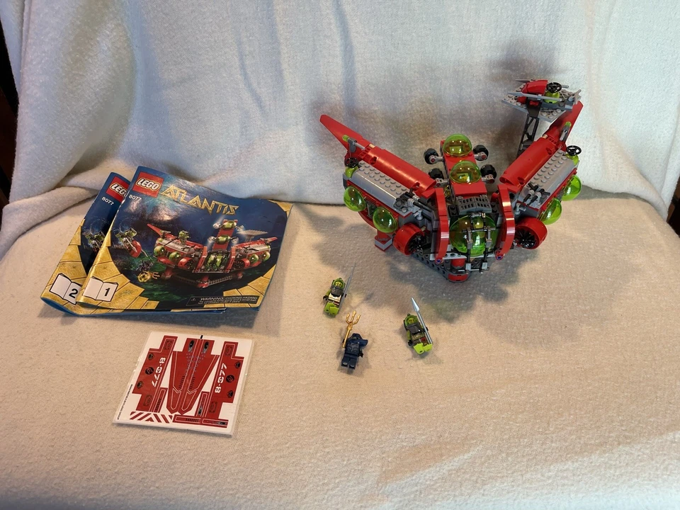 NIB LEGO ATLANTIS SET 8077 EXPLORATION HEADQUARTERS COMPLETE W/ BOX & BOOKS - Image 3 of 4