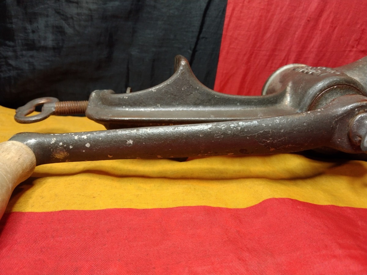 Vintage Cast Iron Husqvarna No. 1 Meat Grinder - Made in Sweden | eBay