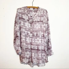Woman's John Mark 100% Silk Tunic Purple Size Size Medium Spring Floral