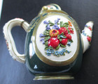 Nini Collectable Tea Pot DOVER 6-30 Hand Painted in Box  — photo 3