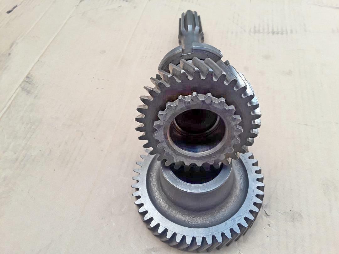 Maserati Ghibli, Indy ZF S5-325 transmission input gear set