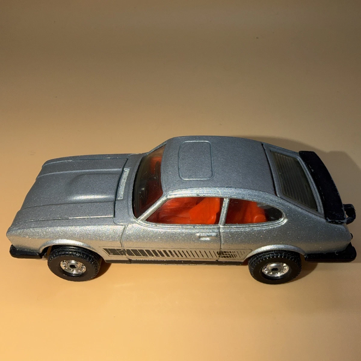 The Professionals C15 - La Ford Capri Des Professionels - Corgi Junior Neuve En Blister A2752