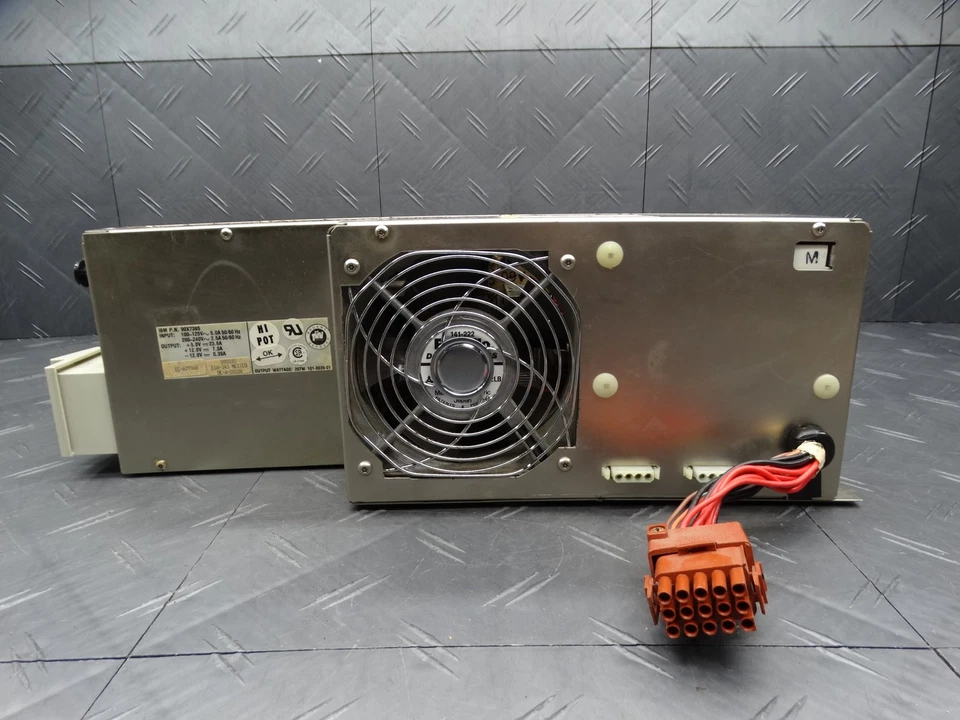 IBM Mainframe Power Supply 207W 90X7385 Mainframe Collection - Image 2 of 4