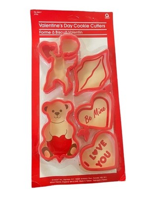 Valentine s Day Cookie Cutters Cupid Hearts Lips Teddy Amscan Red Plastic Sealed