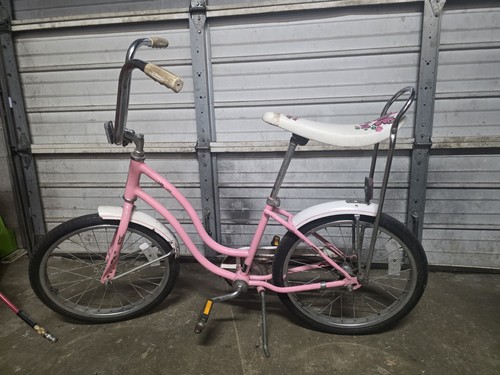 Schwinn Fair Lady Pink Muscle Bike 80's