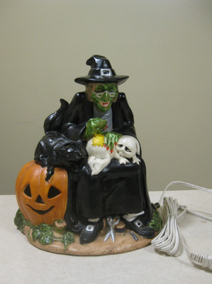 Vintage 1981 Ceramic Mold Halloween Lighted, Witch w/Cat, Pumpkins, Ghost & Owl