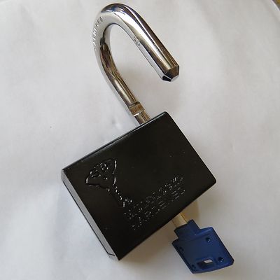 MUL-T-LOCK #10 VORHÄNGESCHLOSS 3/8'' POP-UP-BÜGEL HOHE SICHERHEIT INTERAKTIV A...