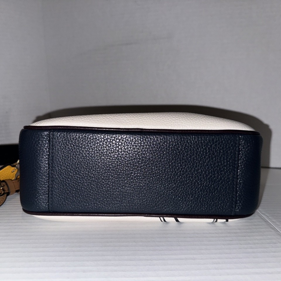 Coach X Marvel 2545 Jes Crossbody Bag with Carol Danvers (Limited