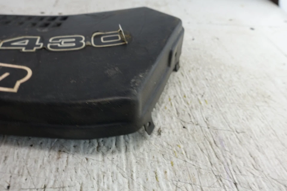 Cubierta de caja de aire Husqvarna 250 430 500 1987-88 pieza usada P/N 15-15-044-01 Foto 4 de 4