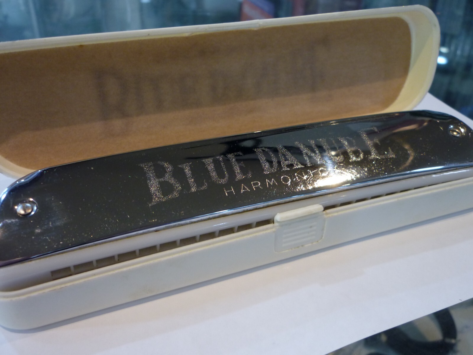 THE ORIGINAL BLUE DANUBE HARMONICA IN ORIGINAL WHITE CASE eBay