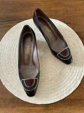 Gorgeous Vintage Bally Kitten Heel Shoe with Toe Detail