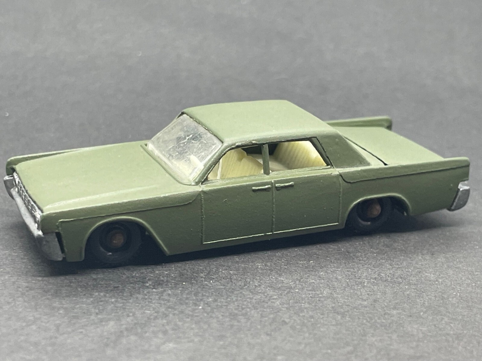 Matchbox 31c, Lincoln Continental - Free Price Guide & Review