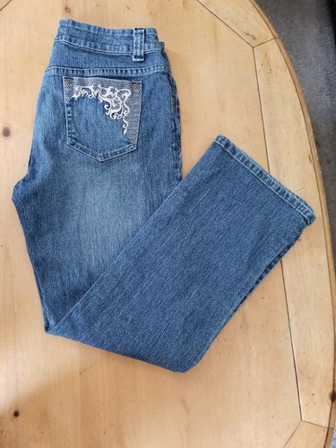 Petite Boot Cut Embroidered 