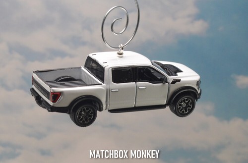 2022 Ford F150 RAPTOR Truck 4x4 Christmas Tree Ornament Emblem 1/78 Scale - Picture 20 of 74
