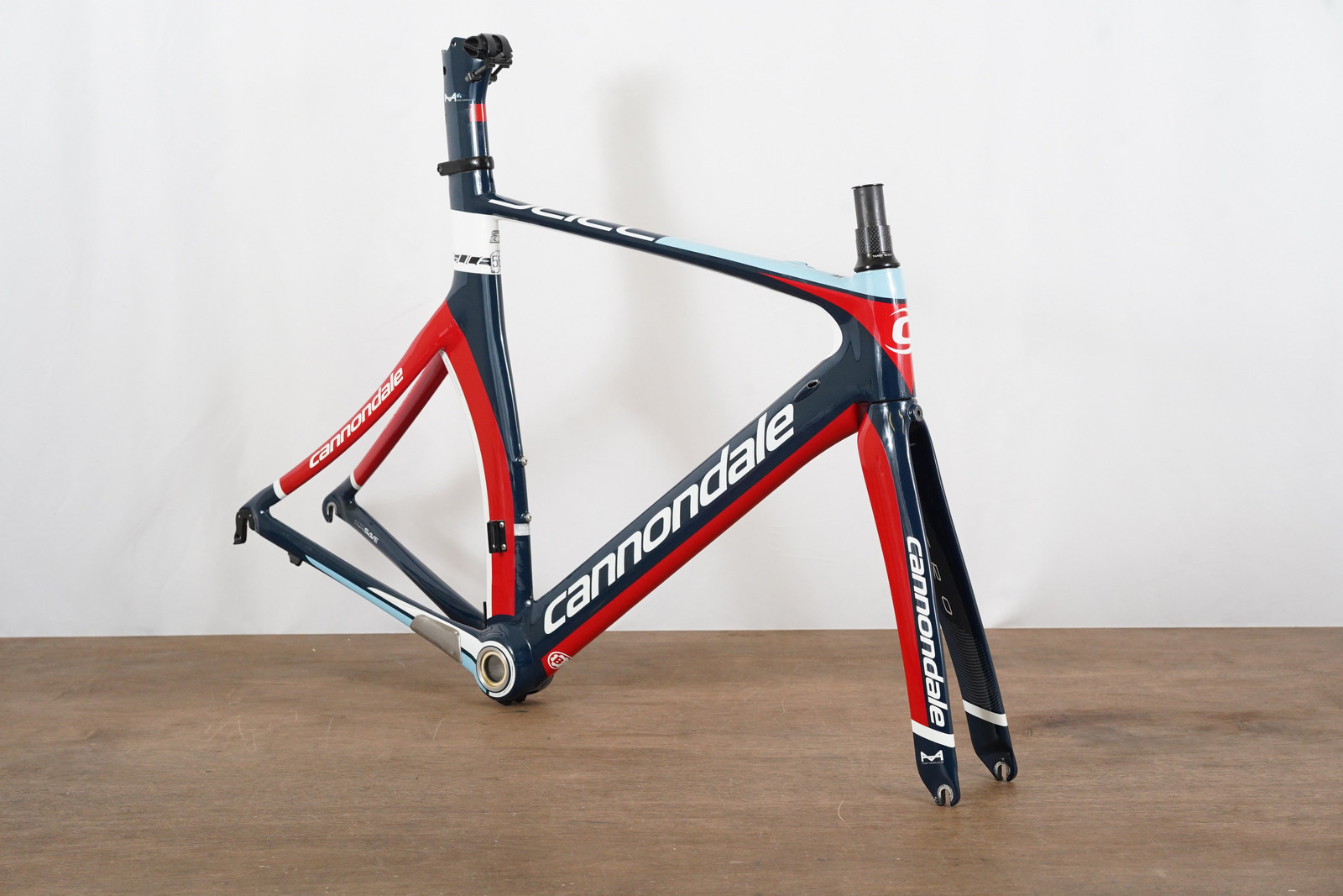 56cm Cannondale Slice Hi-Mod Carbon Rim Brake TT Triathlon 56cm Cannondale Slice Hi-Mod Carbon Rim Brake TT Triathlon